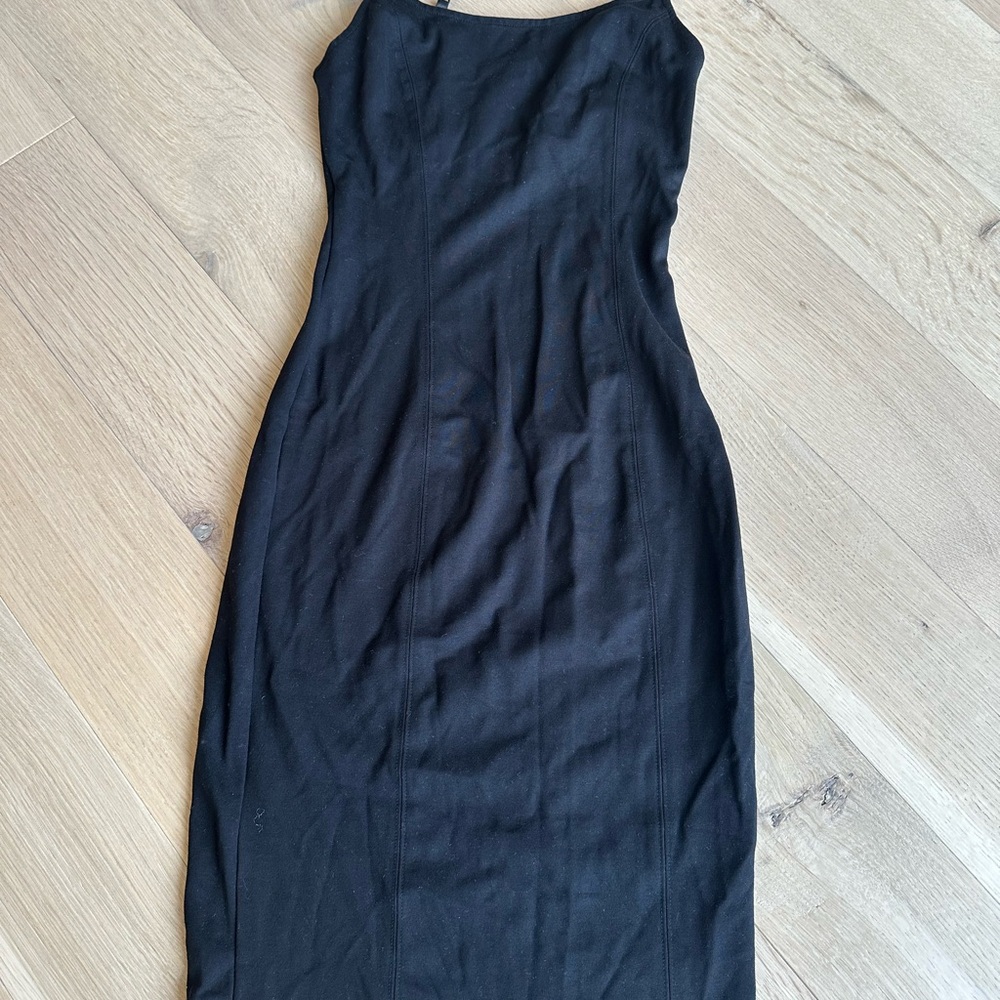 Forever 21 Elegant Black Dress size S